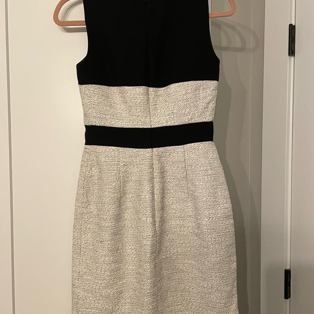 Banana Republic sheath dress size 0 - Picture 2 of 7